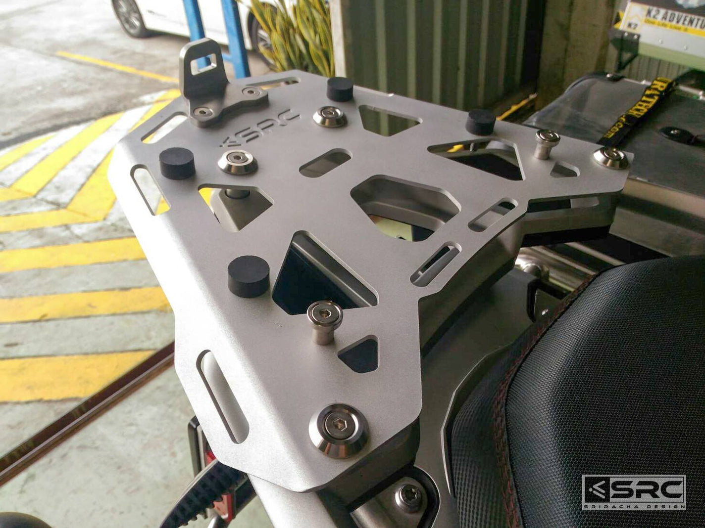 BMW R1200 GS Rear cargo rack – SRC Adventure Moto